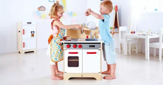 Môj detský svet: S čím sa hrajú malí kuchtíci?
