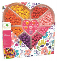 Dřevěné korálky v úložné krabičce ve tvaru srdce Dřevěné korálky v úložné krabičce ve tvaru srdce