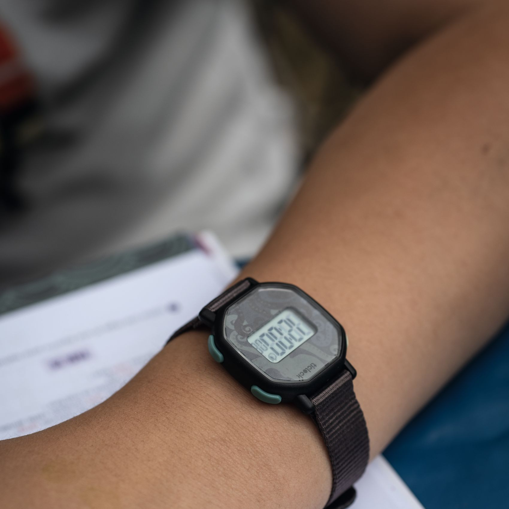 OROLOGIO ELETTRONICO AVANZATO Con Temperatura E Funzioni Allarme