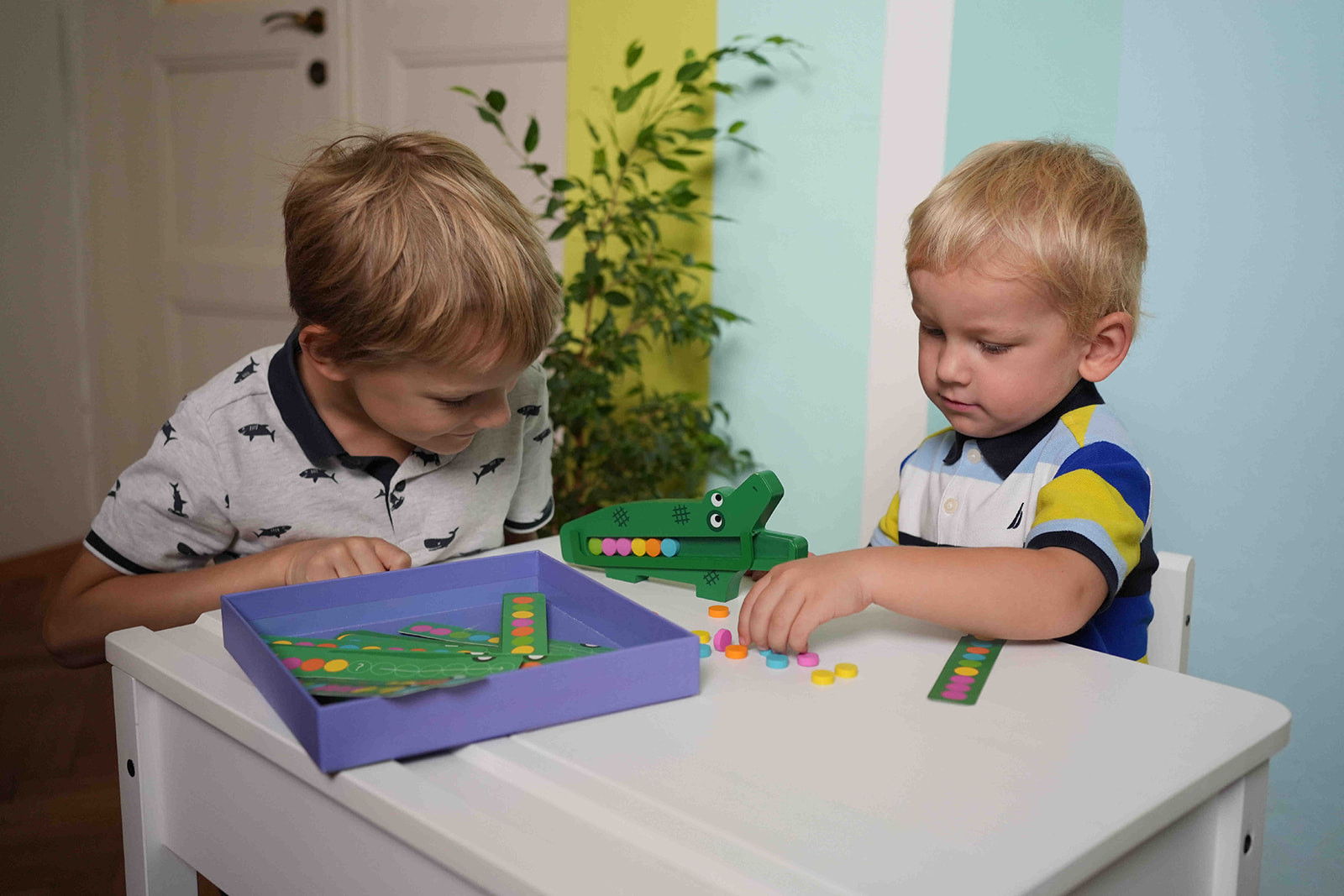 12x Montessori Tier Spiel Karten und Figuren Passende Spiel Lernen  Spielzeug